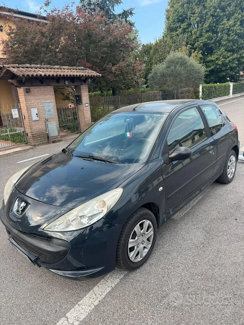 Peugeot 206 2009 photo 2