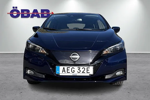 Nissan Leaf 2023 photo 2