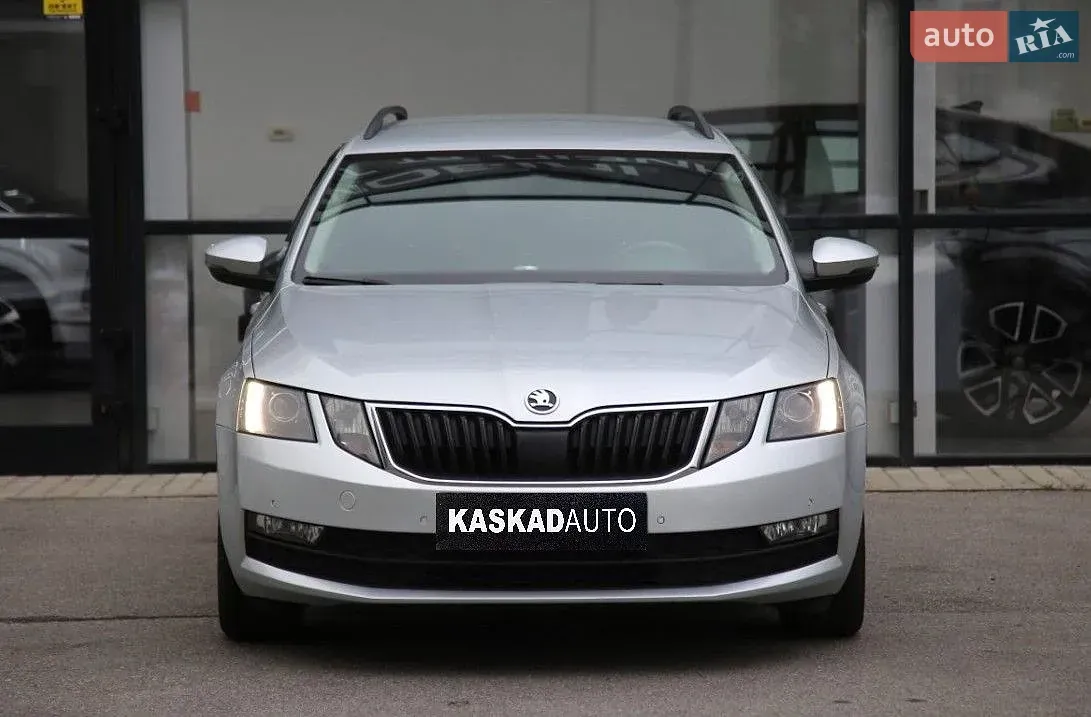 Skoda Octavia 2017 photo 2