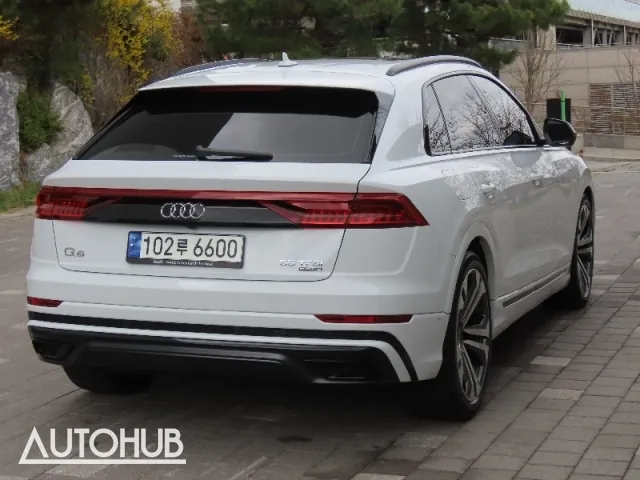 Audi Q8 2023 photo 3