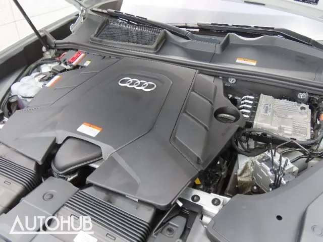 Audi Q8 2023 photo 5