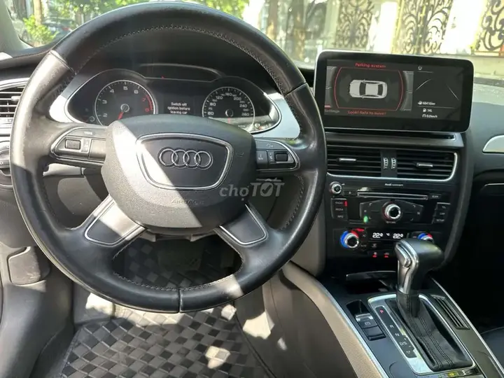 Audi A4 2013 photo 5
