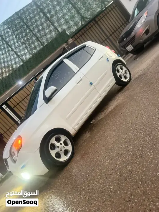 Kia Picanto 2012 photo 5