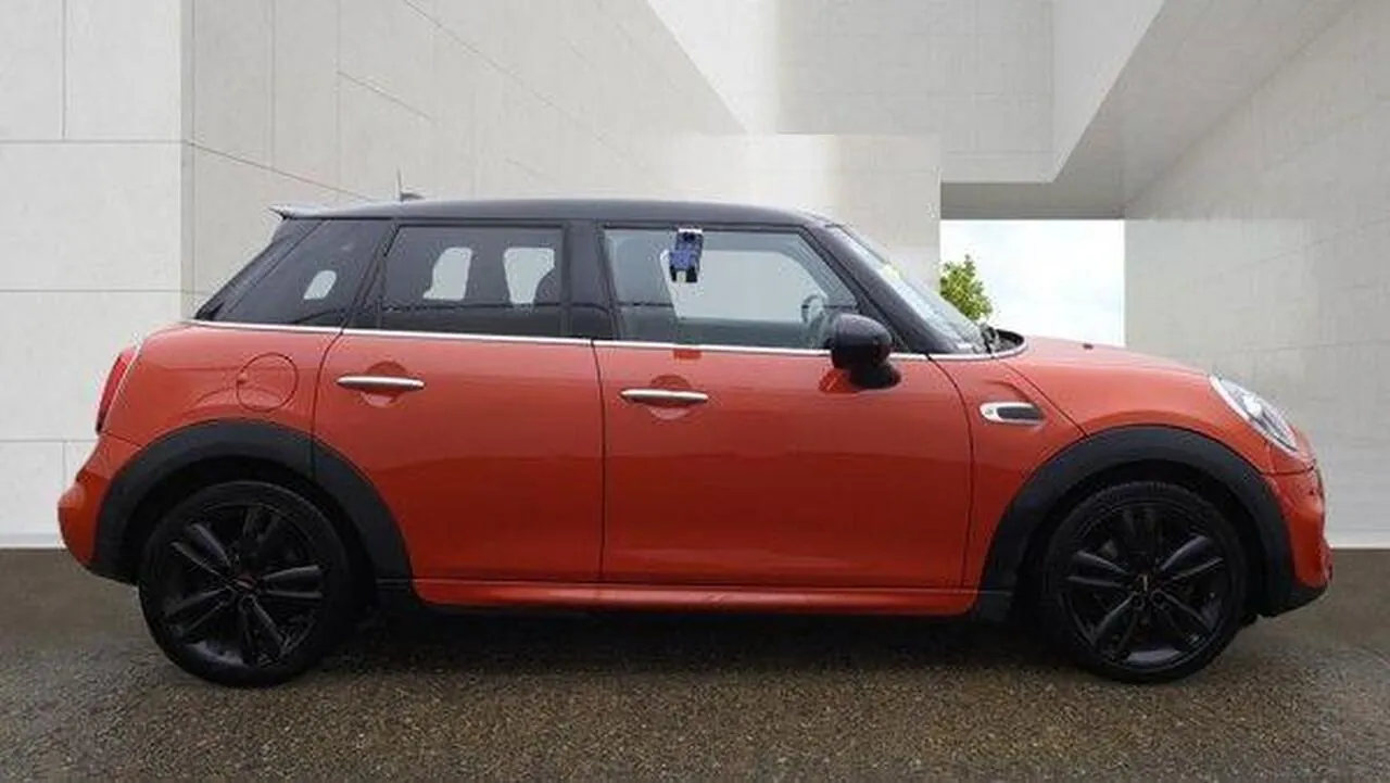 Mini Hatch 2019 photo 5