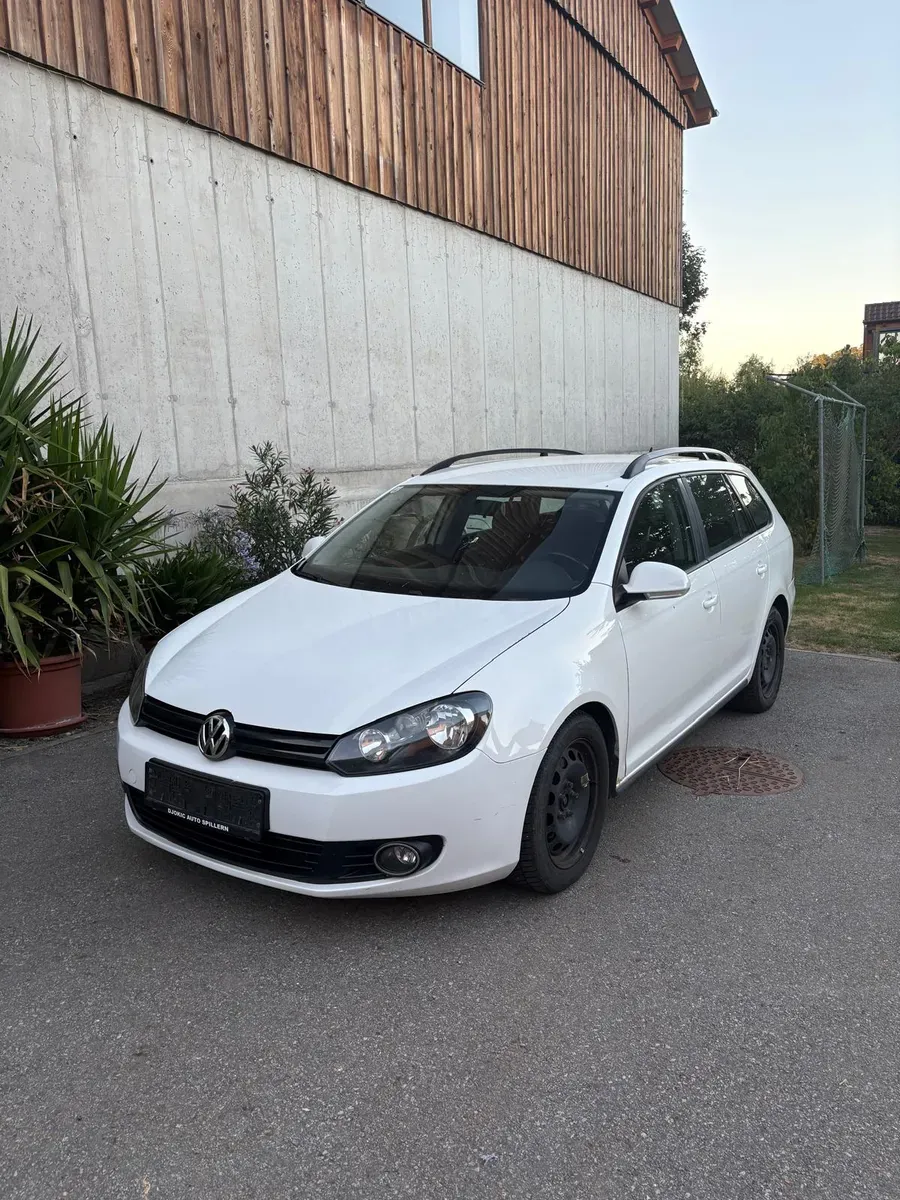 Volkswagen Golf 2013 photo 2