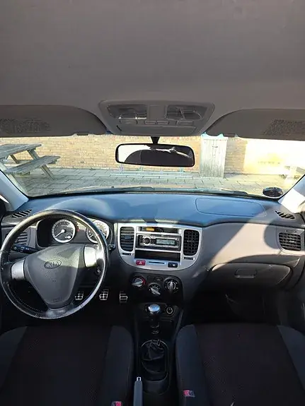Kia Rio 2006 photo 5