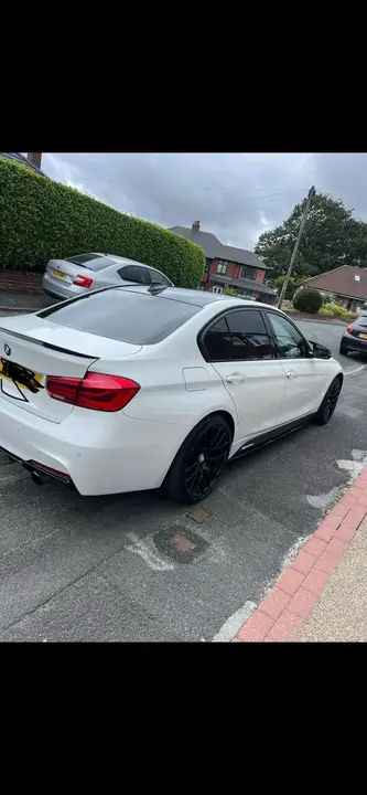 BMW 3 Series 2017 photo 3