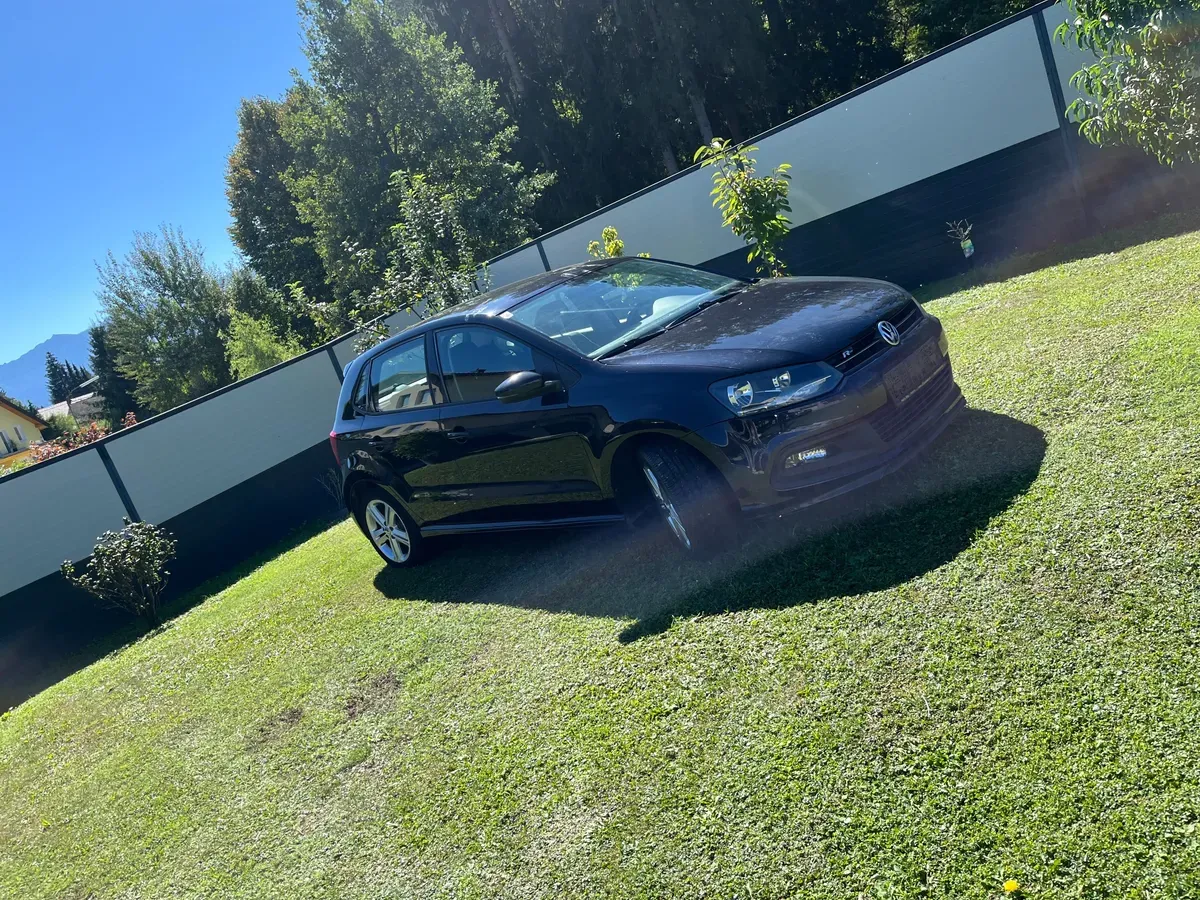 Volkswagen Polo 2013 photo 2
