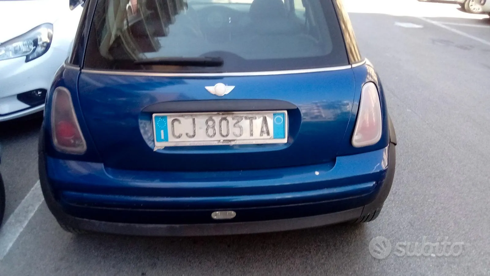Mini Cooper 2003 photo 2