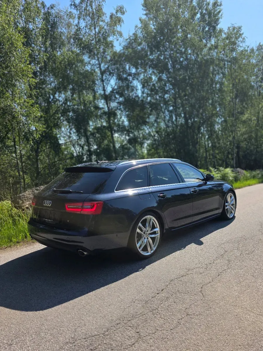 Audi A6 2013 photo 2
