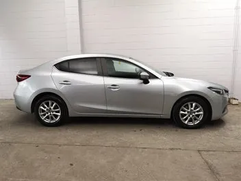 Mazda Axela 2017 photo 4