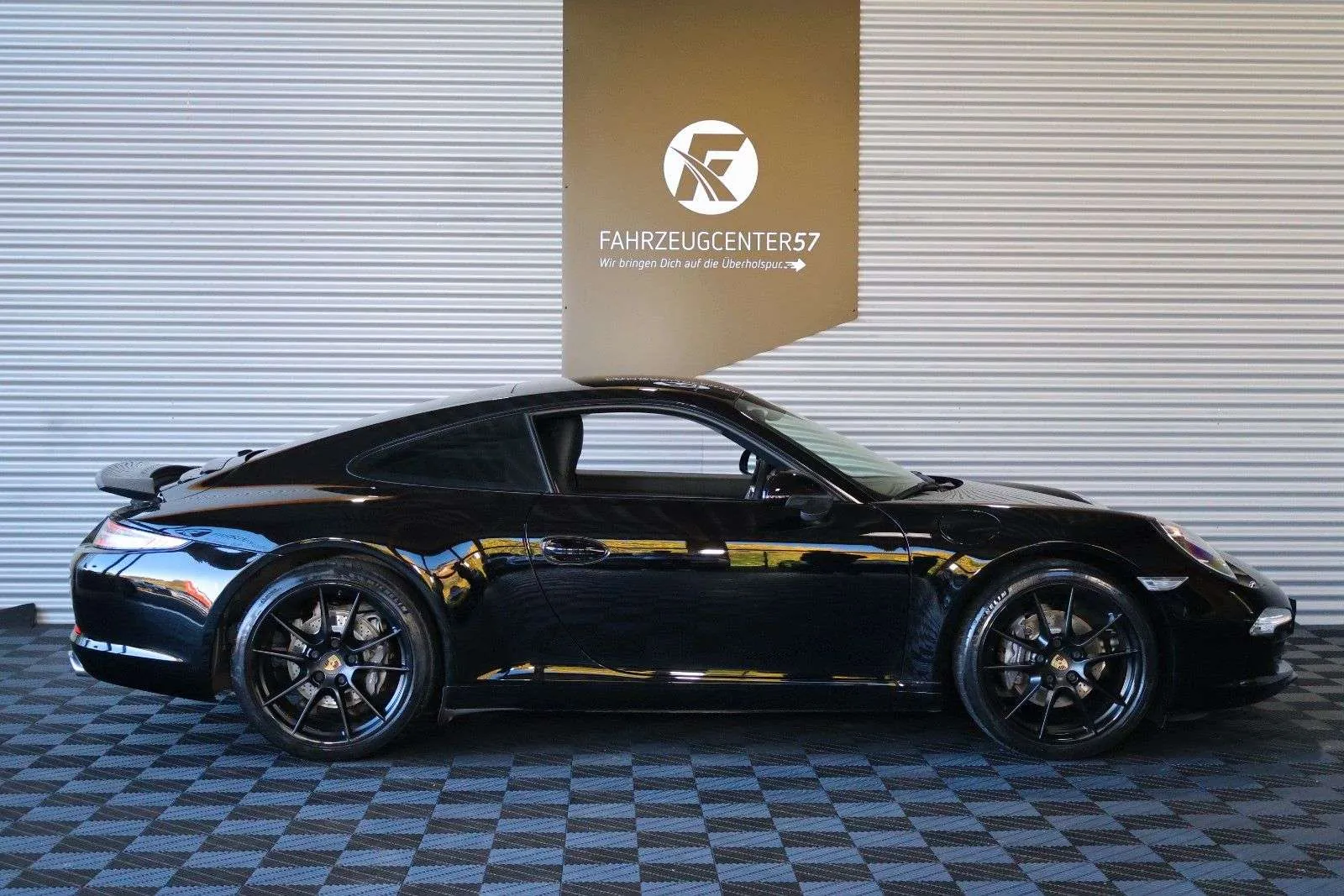 Porsche 911 Carrera 2015 photo 5