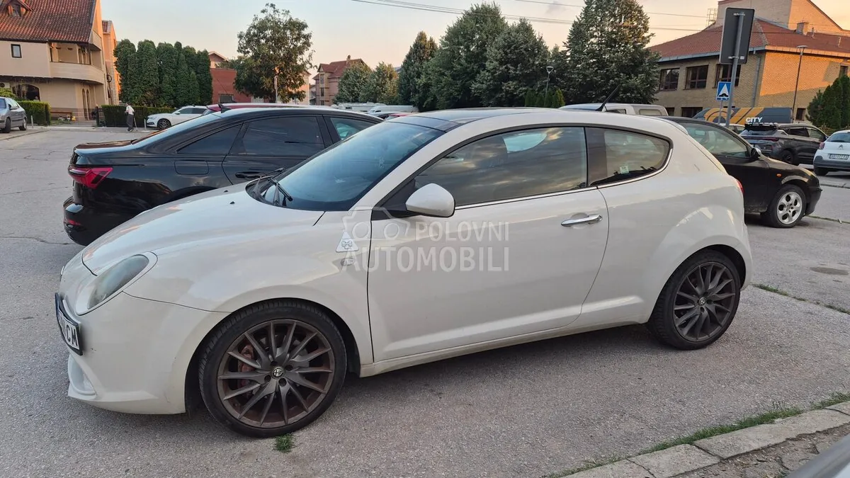 Alfa Romeo Mito