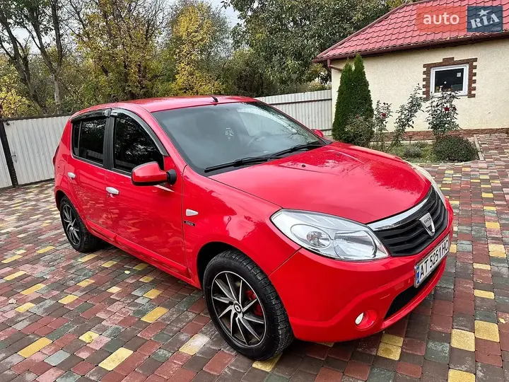 Dacia Sandero 2009 photo 4