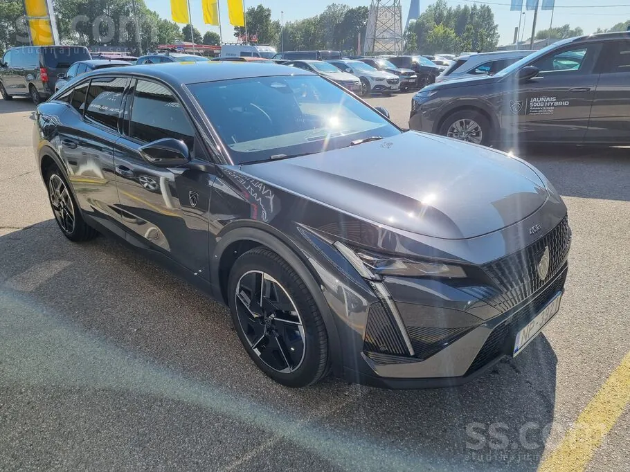 Peugeot 408 2023 photo 3