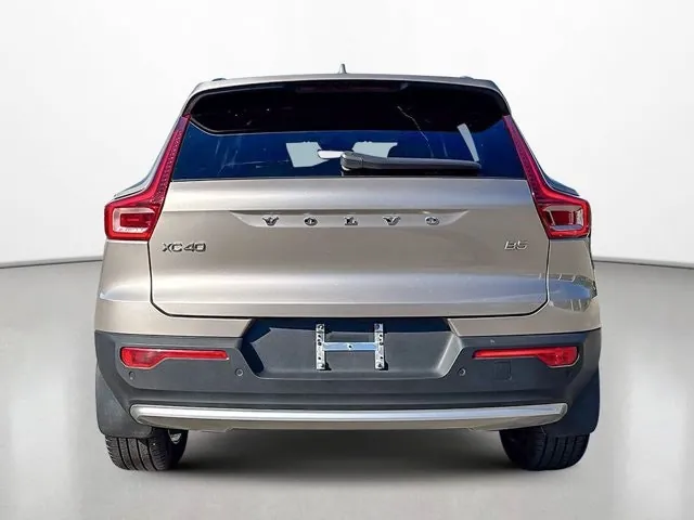 Volvo Xc40 2024 photo 5