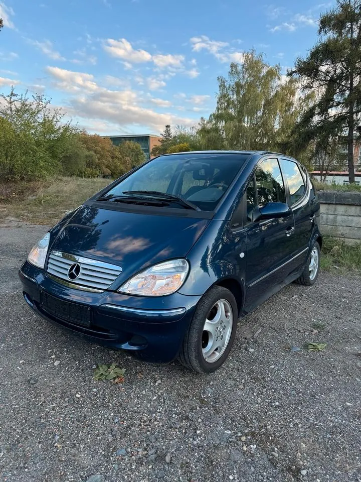 Mercedes-Benz A160