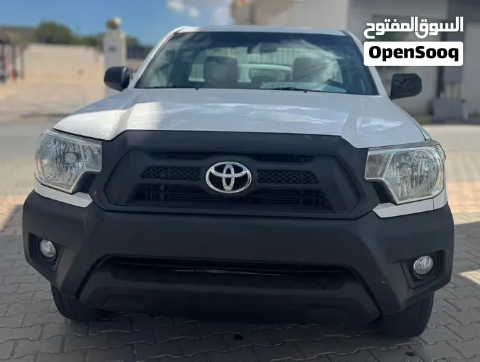 Toyota Tacoma 2014 photo 2