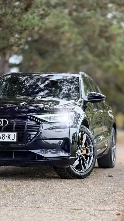 Audi E-Tron 2021 photo 4