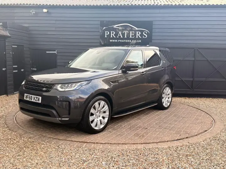 Land Rover Discovery 2018 photo 2