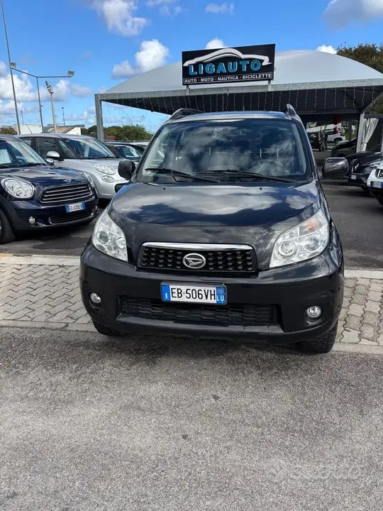 Daihatsu Terios 2010 photo 3