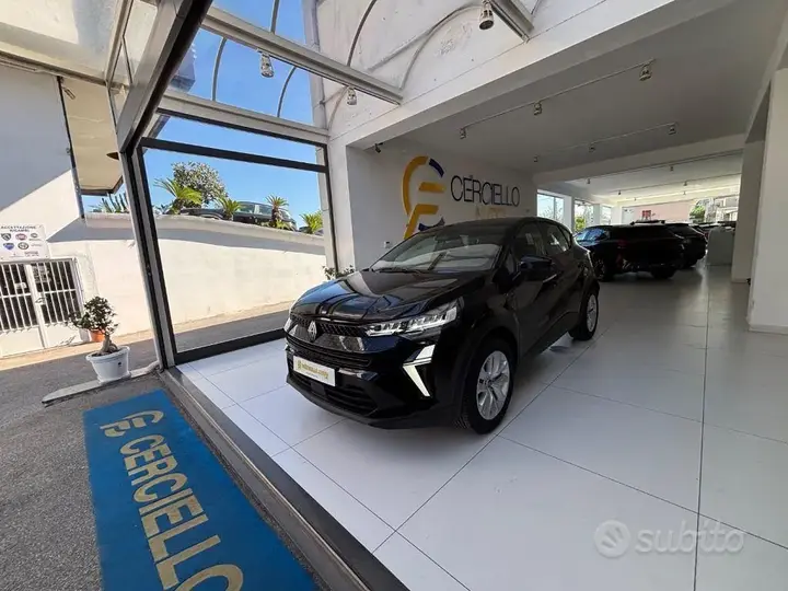 Renault Captur 2026 photo 2