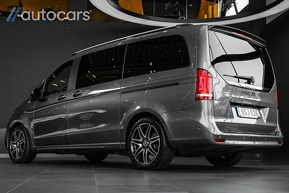 Mercedes-Benz V220 2023 photo 5