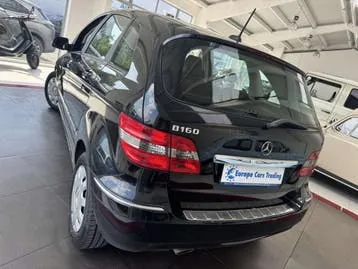 Mercedes-Benz B-Class 2010 photo 3