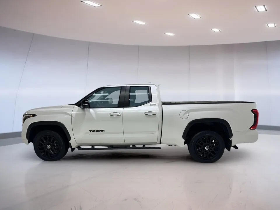 Toyota Tundra 2024 photo 2