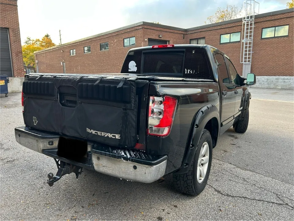 Nissan Titan 2013 photo 4