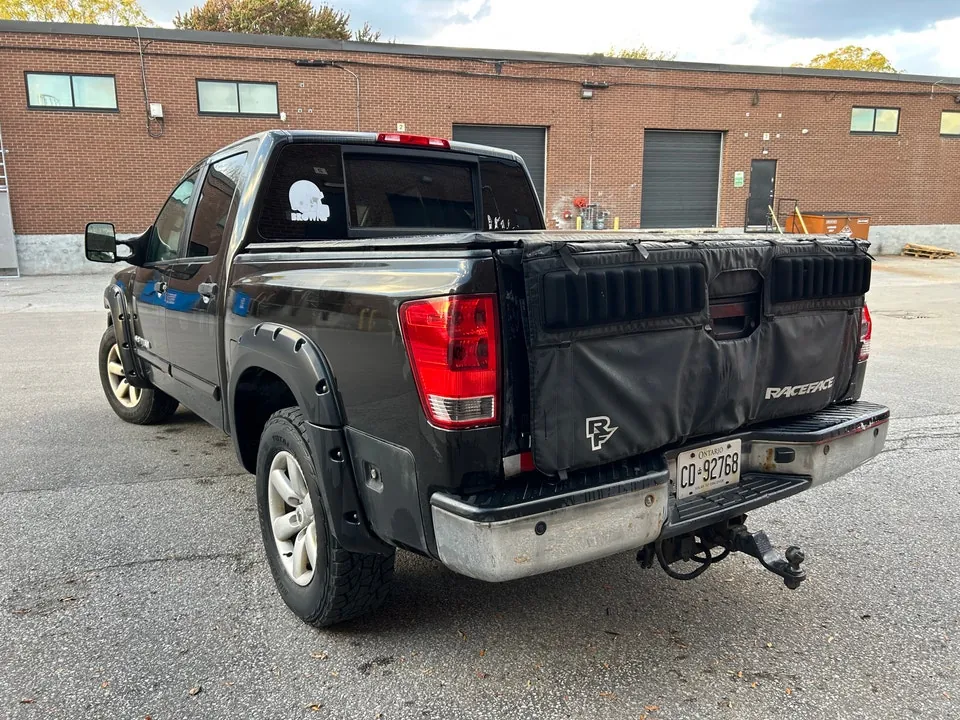 Nissan Titan 2013 photo 3