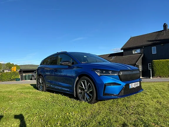 Skoda Enyaq 2025 photo 2
