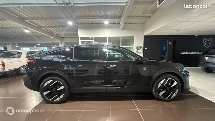 Peugeot 408 2026 photo 4