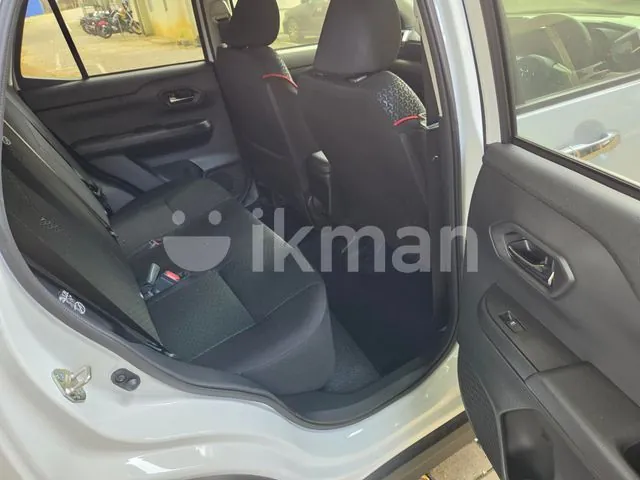 Toyota Raize 2025 photo 2