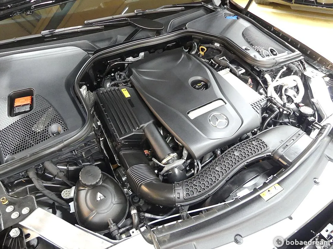 Mercedes-Benz E250 2023 photo 5