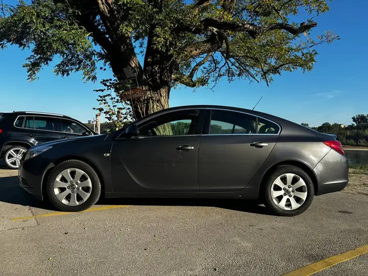 Opel Insignia 2009 photo 3