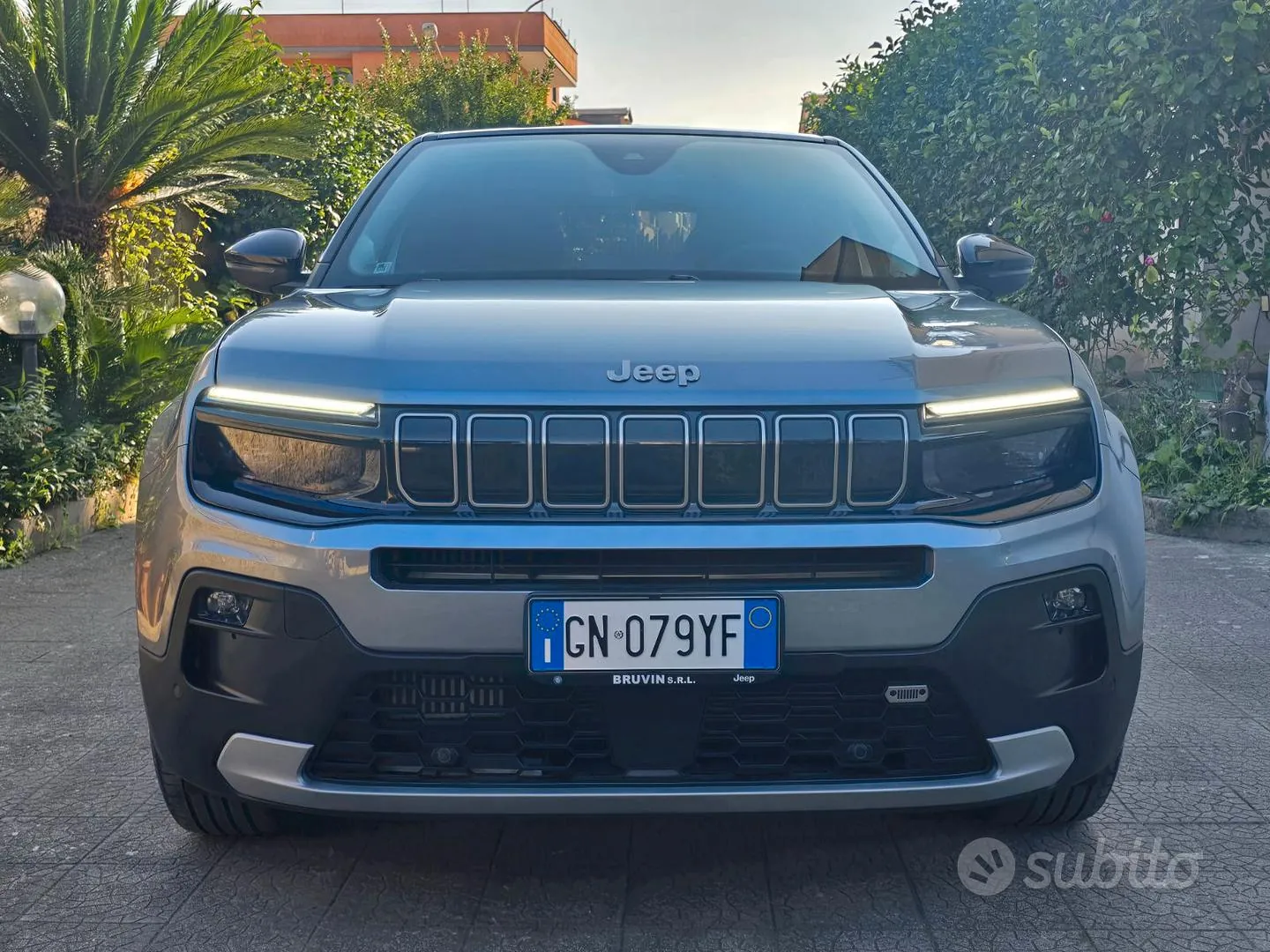 Jeep Avenger Summit