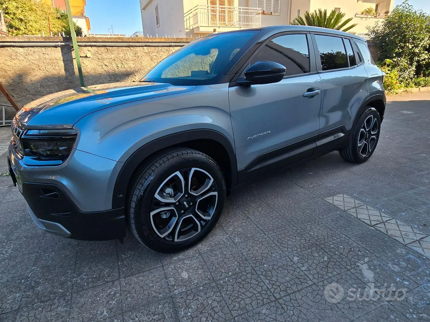 Jeep Avenger Summit 2023 photo 4