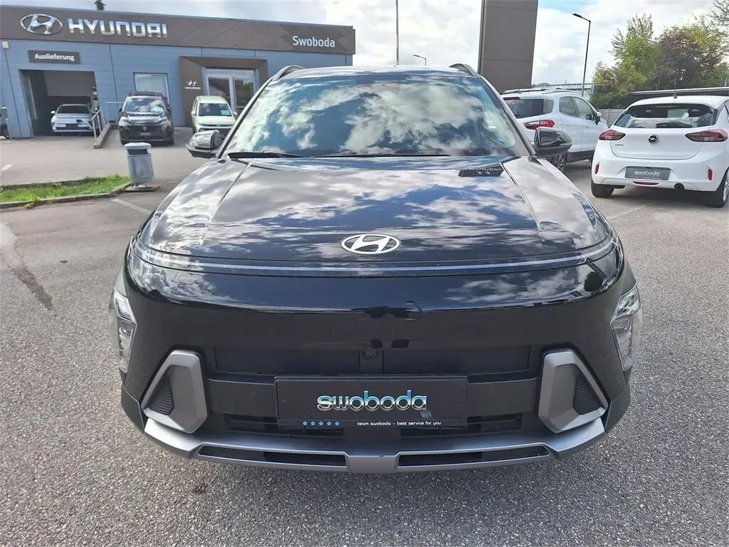 Hyundai Kona 2023 photo 2