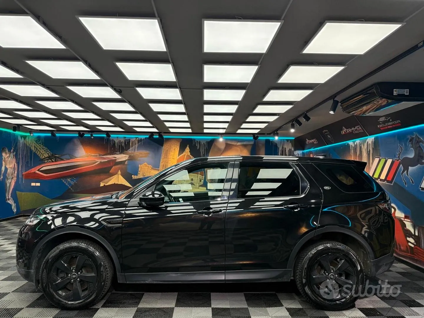 Land Rover Discovery Sport 2021 photo 4
