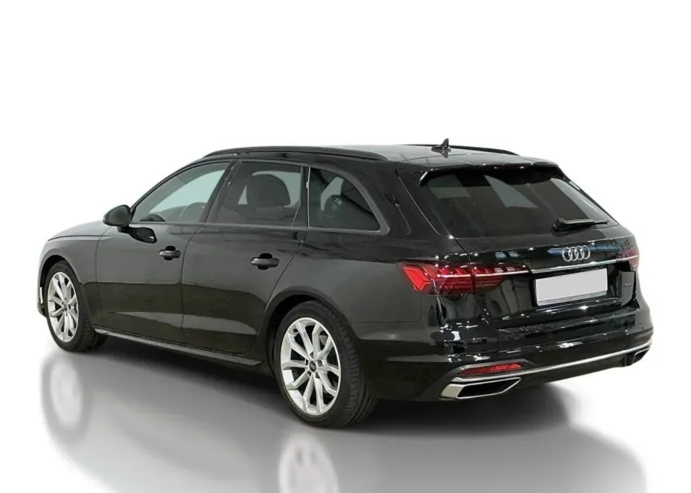 Audi A4 2023 photo 3