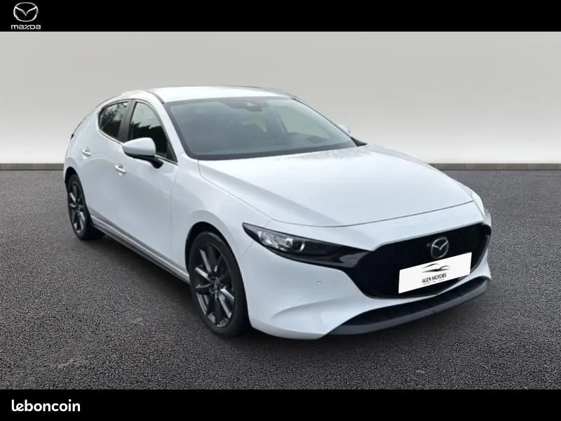 Mazda 3 2022 photo 3