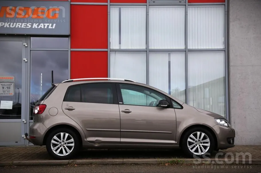 Volkswagen Golf Plus 2011 photo 3