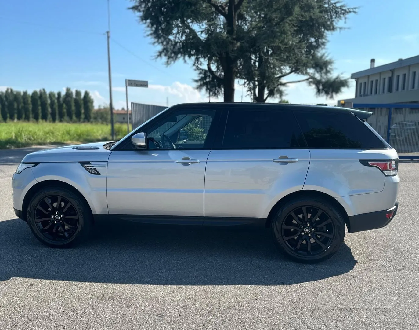 Land Rover Range Rover Sport 2013 photo 5