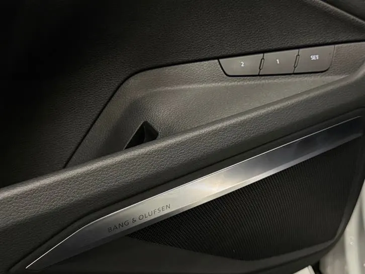 Audi E-Tron 2022 photo 3