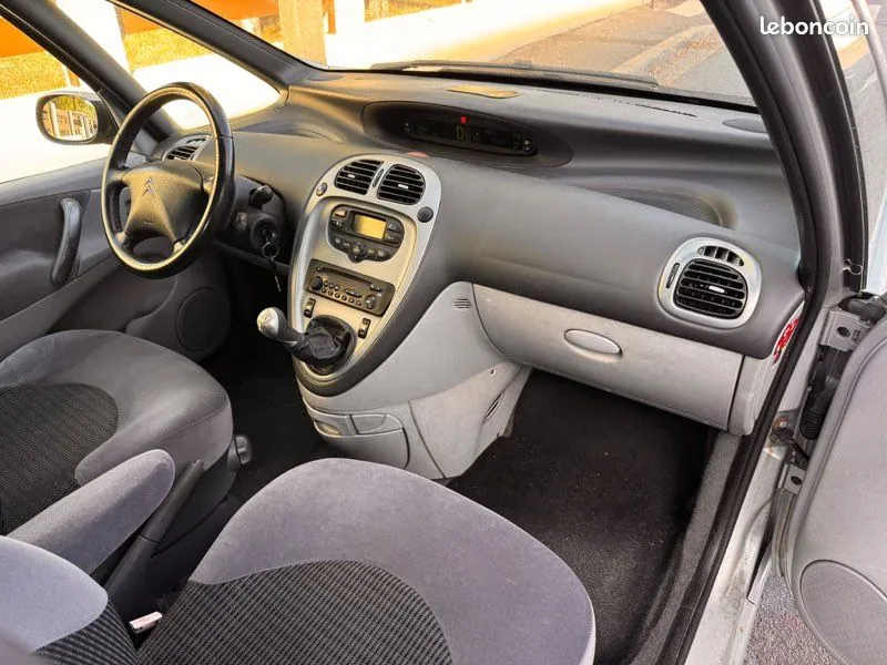 Citroen Xsara Picasso 2008 photo 3
