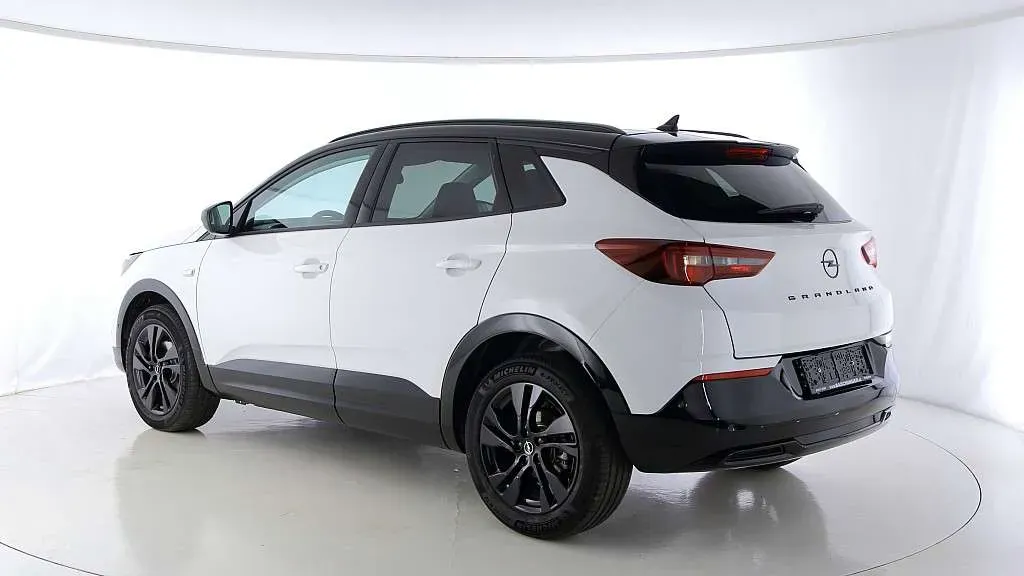Opel Grandland 2024 photo 3