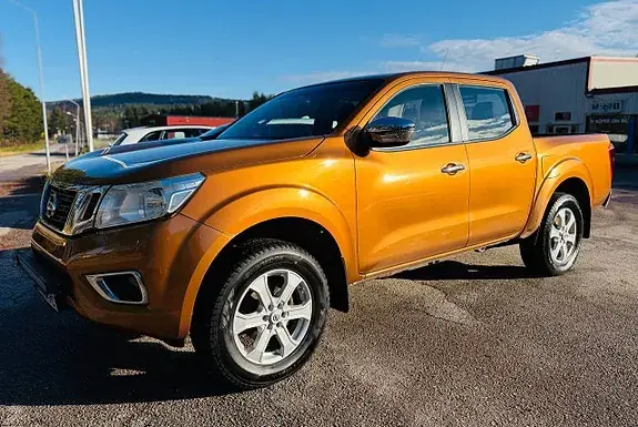 Nissan Navara 2016 photo 2