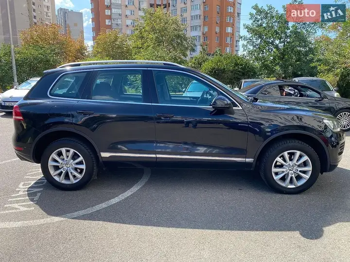 Volkswagen Touareg 2013 photo 4