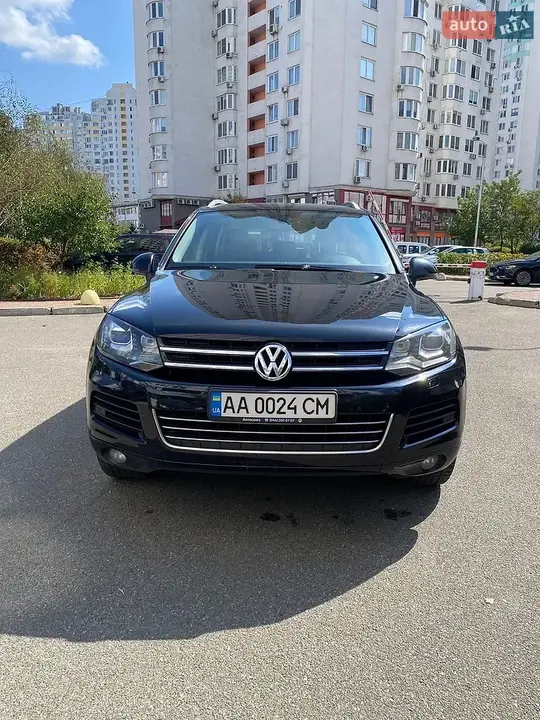 Volkswagen Touareg 2013 photo 2